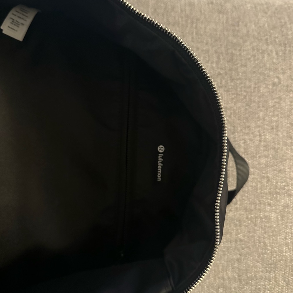Peloton X Lululemon City Adventurer Backpack - Picture 4 of 11